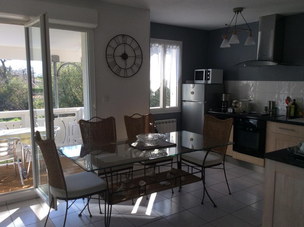 Jardin Du Bourg Apartment Лантон Екстериор снимка